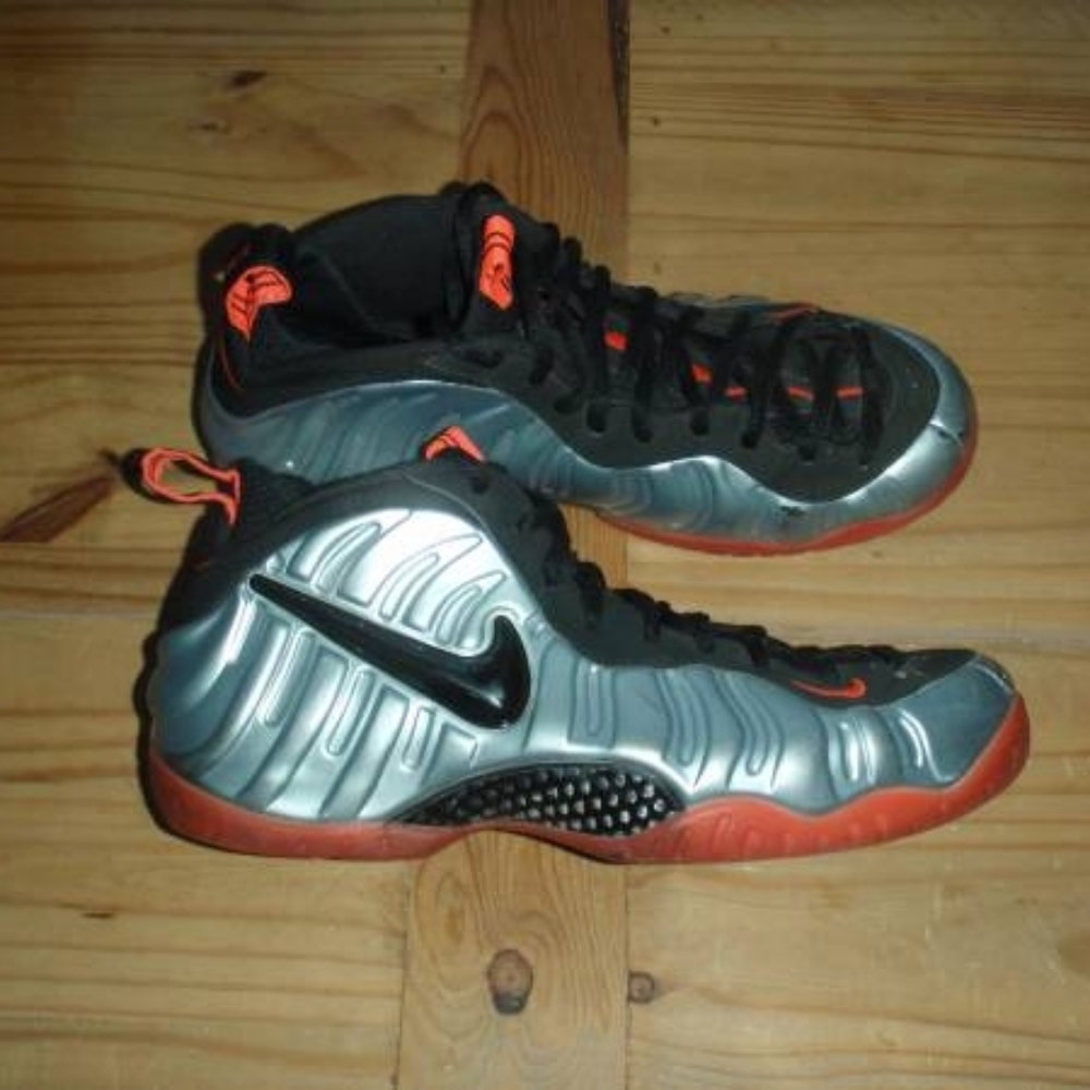 Nike Air Foamposite Pro "Silver & Bright Crimson" - Men's Size 11